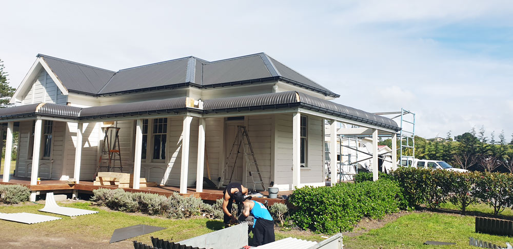 Bullnose Roofing