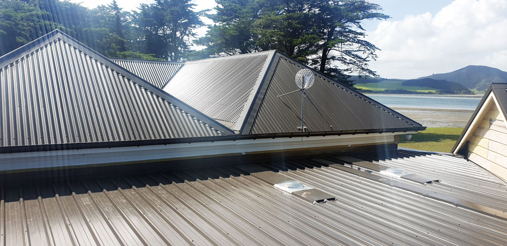 Bullnose Roofing