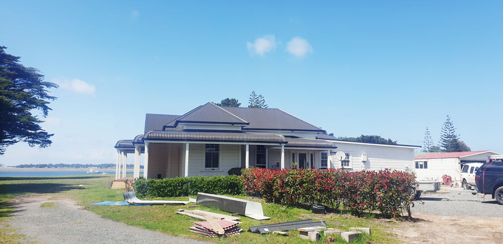 Bullnose Roofing